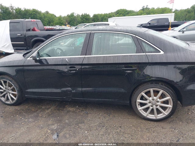 45408108 :رقم المزاد ، WAUEFGFF4F1135538 vin ، 2015 Audi A3 2.0t Premium مزاد بيع