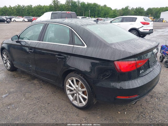 45408108 :رقم المزاد ، WAUEFGFF4F1135538 vin ، 2015 Audi A3 2.0t Premium مزاد بيع