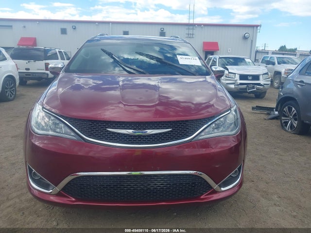 Chrysler Pacifica Limited 2018 2C4RC1GG1JR276055 Image 12