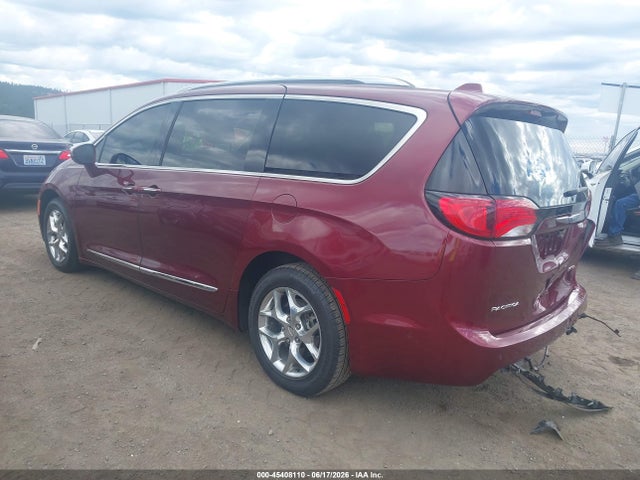 Chrysler Pacifica Limited 2018 2C4RC1GG1JR276055 Image 3