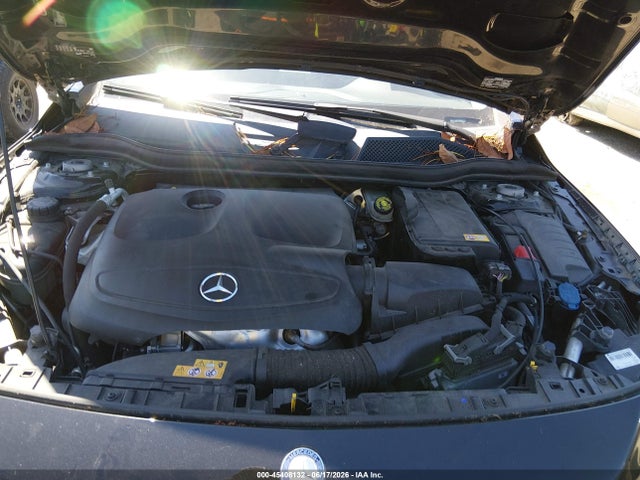 2015 Mercedes-benz Gla 250 4matic მანქანა იყიდება აუქციონზე, vin: WDCTG4GB5FJ033323, აუქციონის ნომერი: 45408132