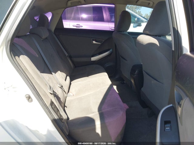 Toyota Prius Two 2015 JTDKN3DU1F1997814 Image 8