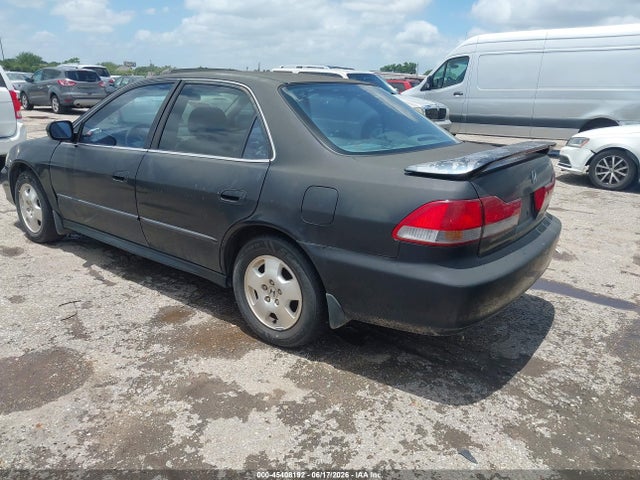 Продажа на аукционе авто 2001 Honda Accord 3.0 Ex, vin: 1HGCG16511A086000, номер лота: 45408192