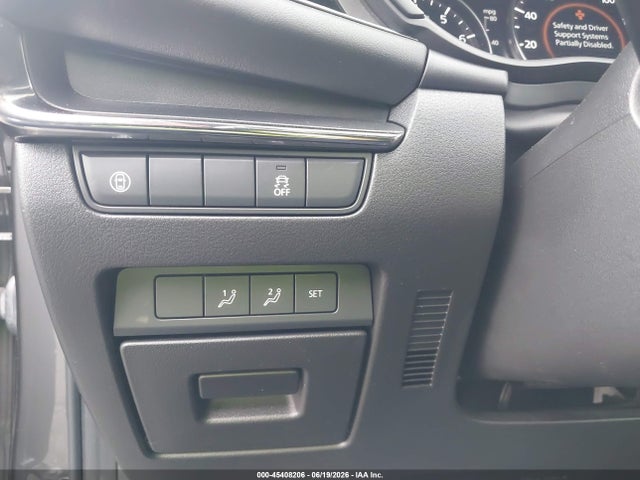 Mazda Mazda3 Preferred Package 2019 JM1BPAMM6K1119725 Image 17