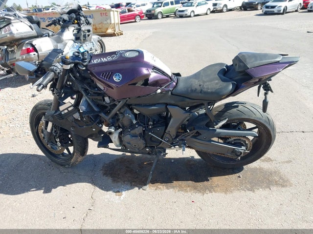 Продажа на аукционе авто 2022 Yamaha Yzfr7, vin: JYARM38E9NA000816, номер лота: 45408226