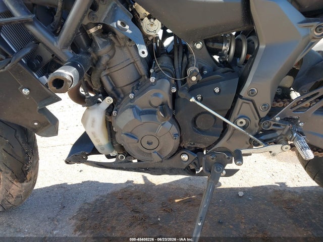 Продажа на аукционе авто 2022 Yamaha Yzfr7, vin: JYARM38E9NA000816, номер лота: 45408226