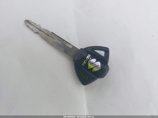 Suzuki GSX-R750 2022 JS1GR7MA4N7101194 Image 11