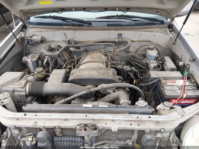 Aukcja sprzedaży 2002 Toyota Sequoia Sr5 V8, vin: 5TDBT44A52S065310, numer aukcji: 45408266