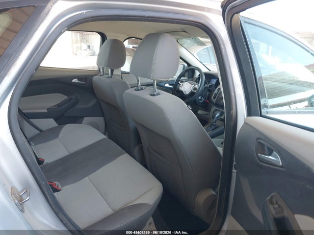 Ford FOCUS SE 2014 1FADP3F20EL111697 Image 8