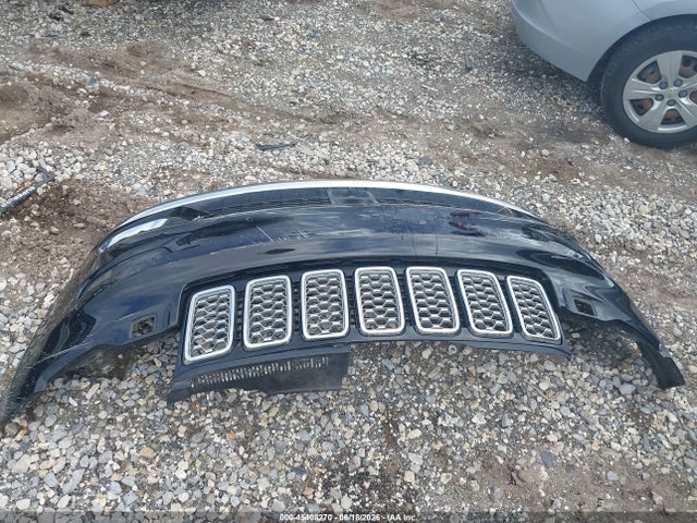 1C4RJFJT8JC340528 Jeep Grand Cherokee Summit 4x4