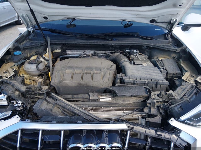 2023 Audi Q3 Premium Plus 45 Tfsi S Line Quattro Tiptronic მანქანა იყიდება აუქციონზე, vin: WA1EECF37P1034641, აუქციონის ნომერი: 45408295