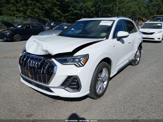 2023 Audi Q3 Premium Plus 45 Tfsi S Line Quattro Tiptronic მანქანა იყიდება აუქციონზე, vin: WA1EECF37P1034641, აუქციონის ნომერი: 45408295