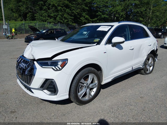 2023 Audi Q3 Premium Plus 45 Tfsi S Line Quattro Tiptronic მანქანა იყიდება აუქციონზე, vin: WA1EECF37P1034641, აუქციონის ნომერი: 45408295