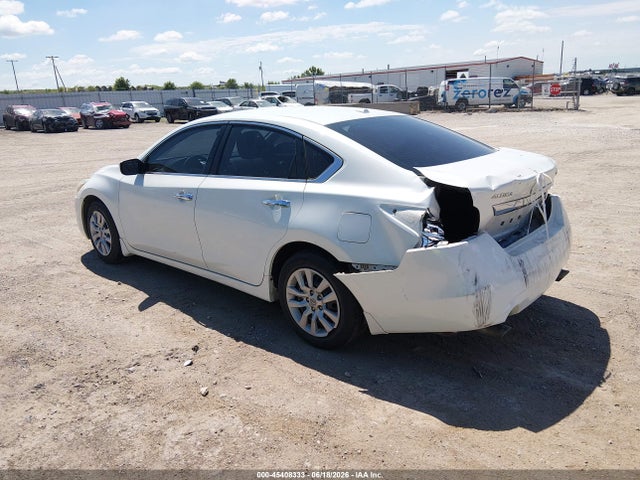 Продаж на аукціоні авто 2015 Nissan Altima 2.5 S, vin: 1N4AL3AP6FN380777, номер лоту: 45408333