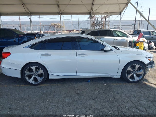 1HGCV1F99JA105918 Honda Accord Touring