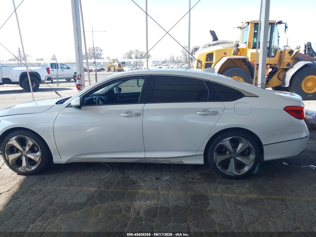 1HGCV1F99JA105918 Honda Accord Touring