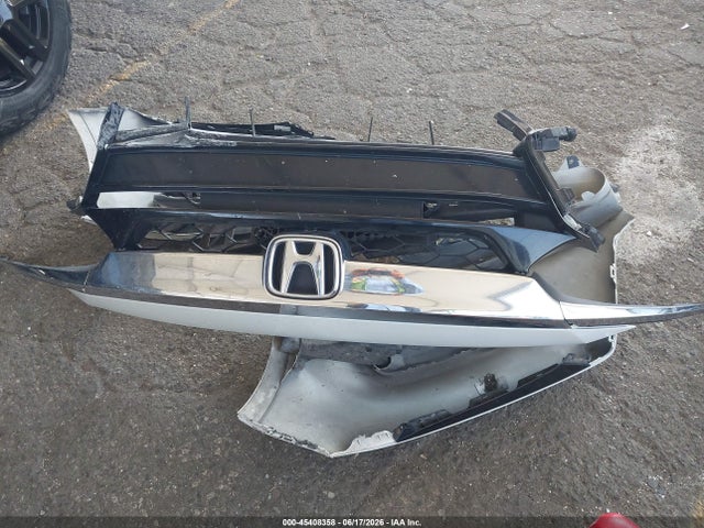 1HGCV1F99JA105918 Honda Accord Touring