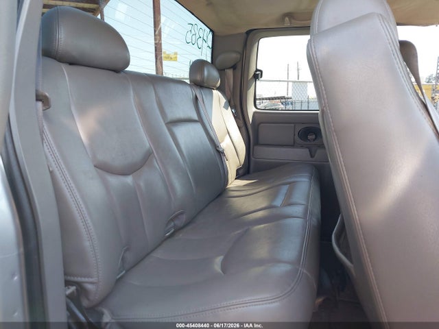 Продажа на аукционе авто 2006 Gmc Sierra 1500 Slt, vin: 2GTEK19B461112145, номер лота: 45408440