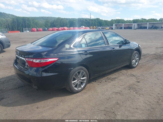 Продаж на аукціоні авто 2015 Toyota Camry Hybrid Le, vin: 4T1BD1FK5FU149240, номер лоту: 45408452