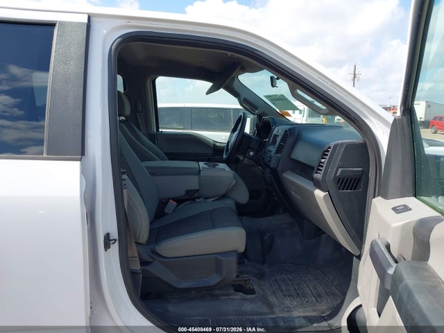 1FTEW1E82HKD49587 Ford F-150 Xl