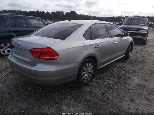 Продаж на аукціоні авто 2013 Volkswagen Passat S, vin: 1VWAH7A31DC071711, номер лоту: 45408475