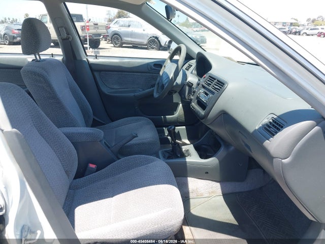 Auction sale of the 1999 Honda Civic Lx, vin: 2HGEJ6575XH556341, lot number: 45408484