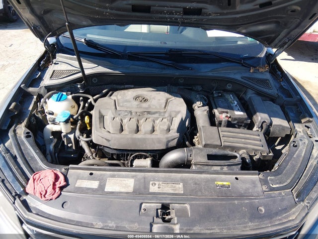 1VWAA7A33JC001854 Volkswagen Passat 2.0t R-line/2.0t S