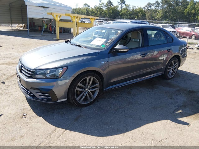 1VWAA7A33JC001854 Volkswagen Passat 2.0t R-line/2.0t S
