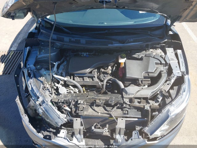 JN1BJ1CPXKW521718 Nissan Rogue Sport Sv