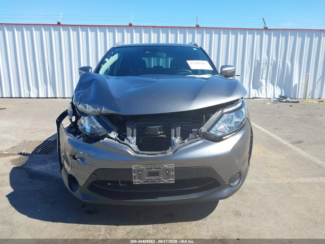 JN1BJ1CPXKW521718 Nissan Rogue Sport Sv