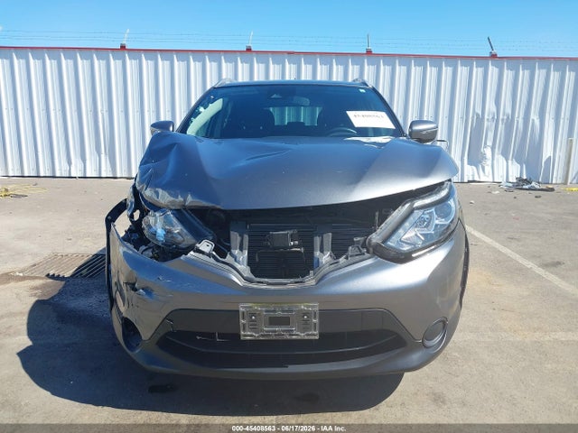 JN1BJ1CPXKW521718 Nissan Rogue Sport Sv