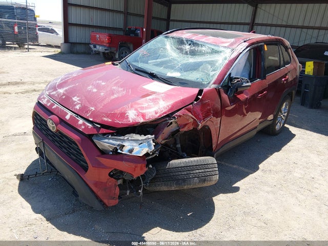 2T3A1RFV3MW180343 Toyota Rav4 Xle Premium