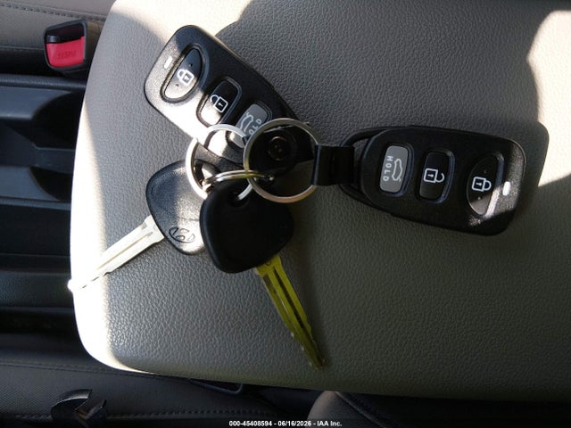 5NPD74LF1LH602806 Hyundai ELANTRA SE