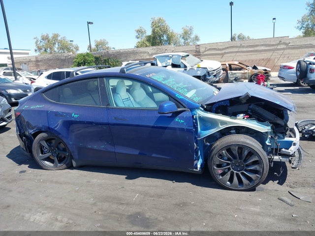 Продажа на аукционе авто 2026 Tesla Model Y All-wheel Drive/long Range Launch Series/premium All-wheel Drive, vin: 7SAYGDEE0TF350814, номер лота: 45408609