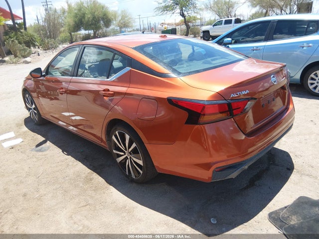 1N4BL4CV4NN349581 Nissan Altima Sr Fwd