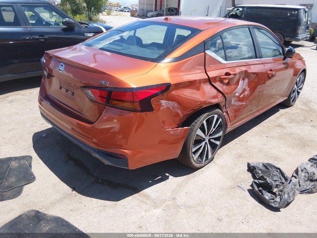 1N4BL4CV4NN349581 Nissan Altima Sr Fwd