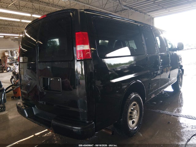 Chevrolet Express 2500 Ls 2019 1GAWGEFG3K1317929 Image 4