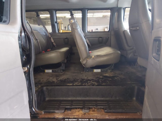 Chevrolet Express 2500 Ls 2019 1GAWGEFG3K1317929 Image 8