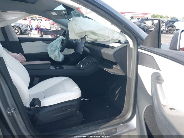 Tesla Model Y 2026 7SAYGDEE8TA394864 Image 5