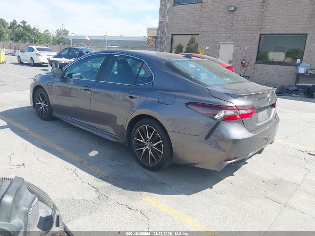 45408668 :رقم المزاد ، 4T1G11AK0MU595024 vin ، 2021 Toyota Camry Se مزاد بيع