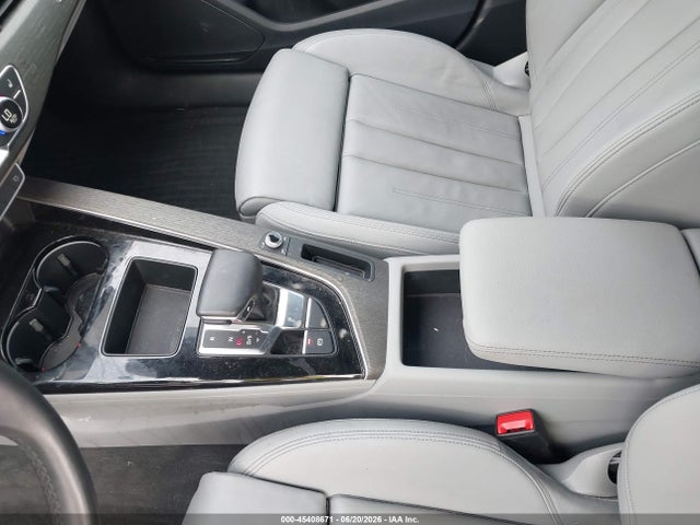 2022 Audi A5 Sportback Premium 45 Tfsi S Line Quattro S Tronic მანქანა იყიდება აუქციონზე, vin: WAUDACF53NA029574, აუქციონის ნომერი: 45408671