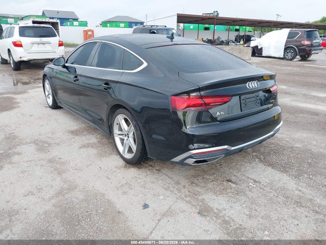 2022 Audi A5 Sportback Premium 45 Tfsi S Line Quattro S Tronic მანქანა იყიდება აუქციონზე, vin: WAUDACF53NA029574, აუქციონის ნომერი: 45408671