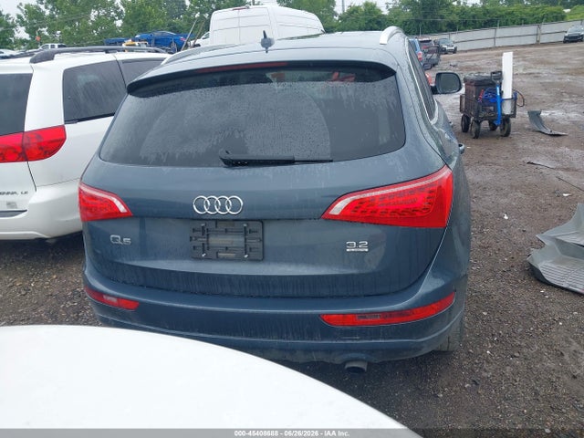 45408688 :رقم المزاد ، WA1LKAFP0AA048749 vin ، 2010 Audi Q5 3.2 Premium مزاد بيع