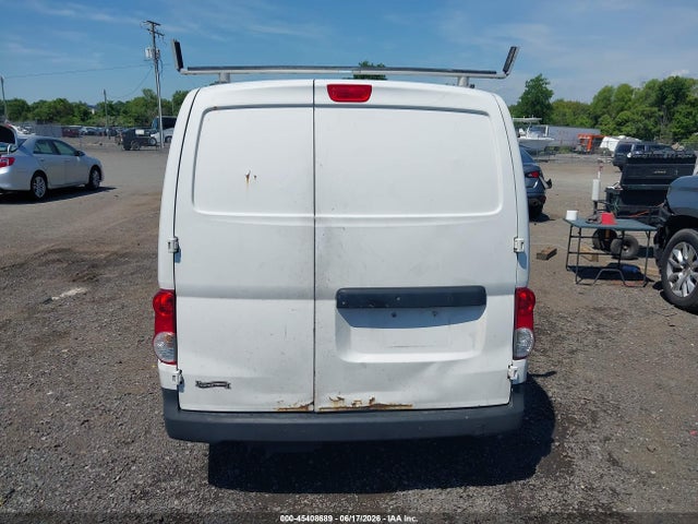 45408689 :رقم المزاد ، 3N6CM0KN7FK695618 vin ، 2015 Nissan Nv200 Sv مزاد بيع