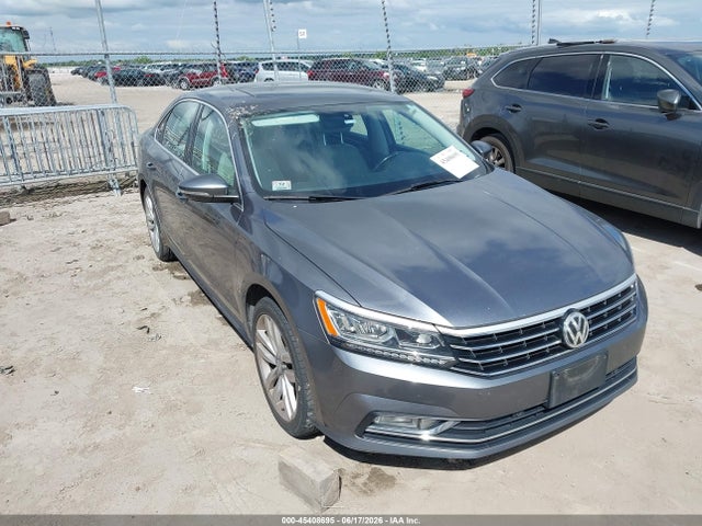 Продаж на аукціоні авто 2017 Volkswagen Passat 1.8t Se, vin: 1VWGT7A39HC006393, номер лоту: 45408695