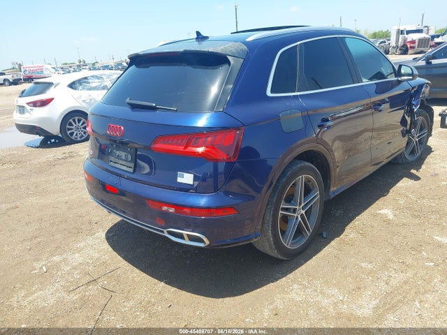 45408707 :رقم المزاد ، WA1C4AFY4J2053840 vin ، 2018 Audi Sq5 3.0t Premium Plus مزاد بيع