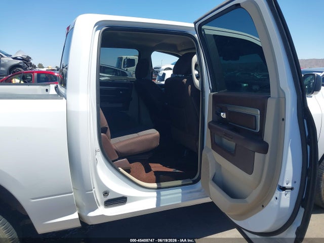1C6RR6LG7JS336850 RAM 1500 Big Horn 4x2 5&#039;7 Box