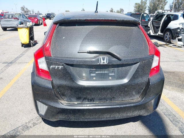 45408792 :رقم المزاد ، 3HGGK5H52FM750061 vin ، 2015 Honda Fit Lx مزاد بيع