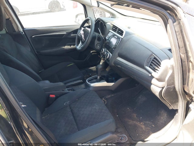 45408792 :رقم المزاد ، 3HGGK5H52FM750061 vin ، 2015 Honda Fit Lx مزاد بيع