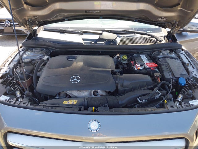 WDCTG4GB6FJ171789 Mercedes-Benz Gla 250 4matic